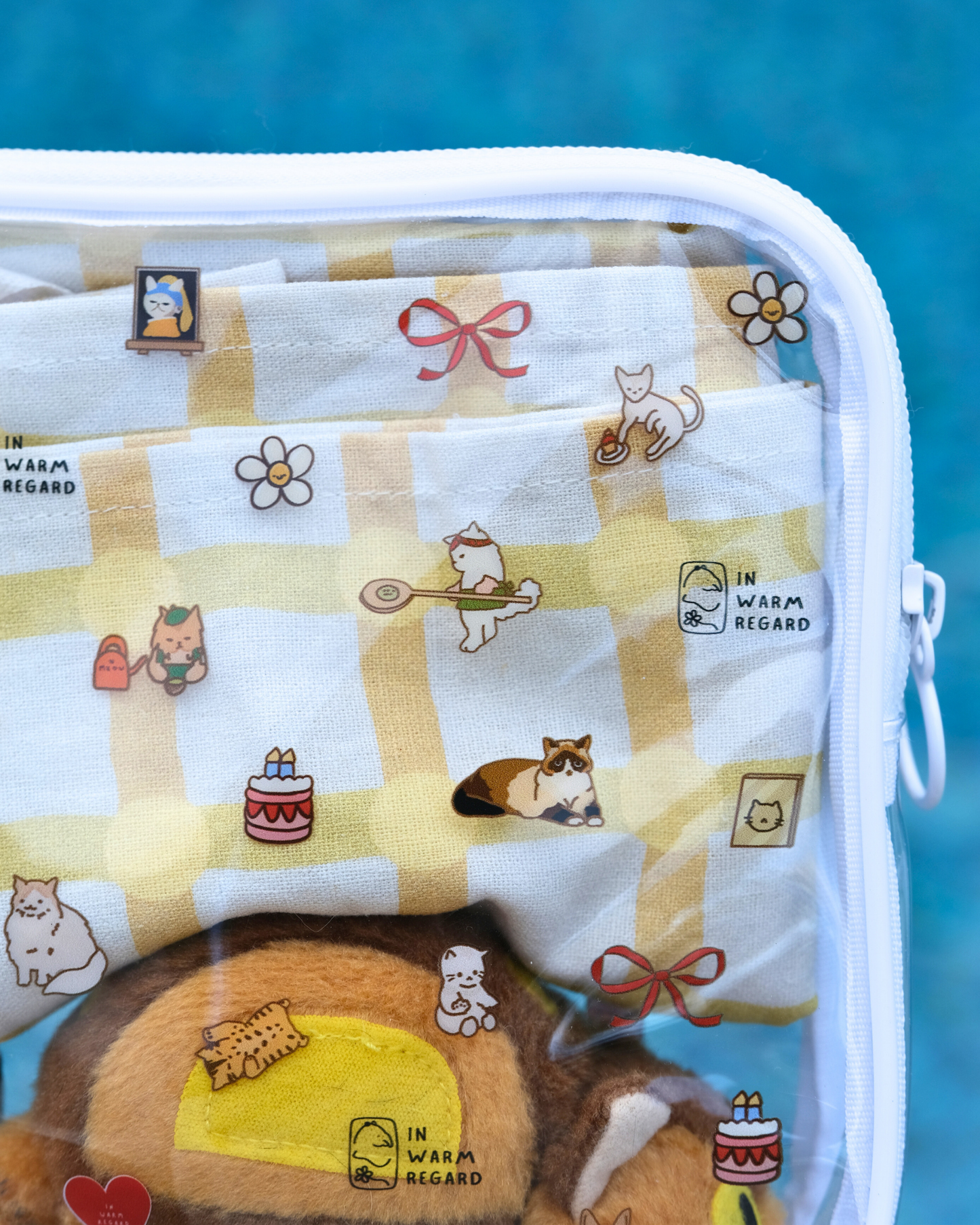 Transparent Cat & Dog Pouch